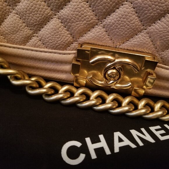 CHANEL light pink le boy M - Picture 3 of 8